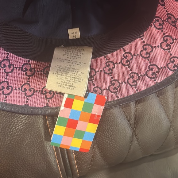 Gucci
Women's Purple Gg Multicolor Canvas Bucket Hat - Picture 7 of 17